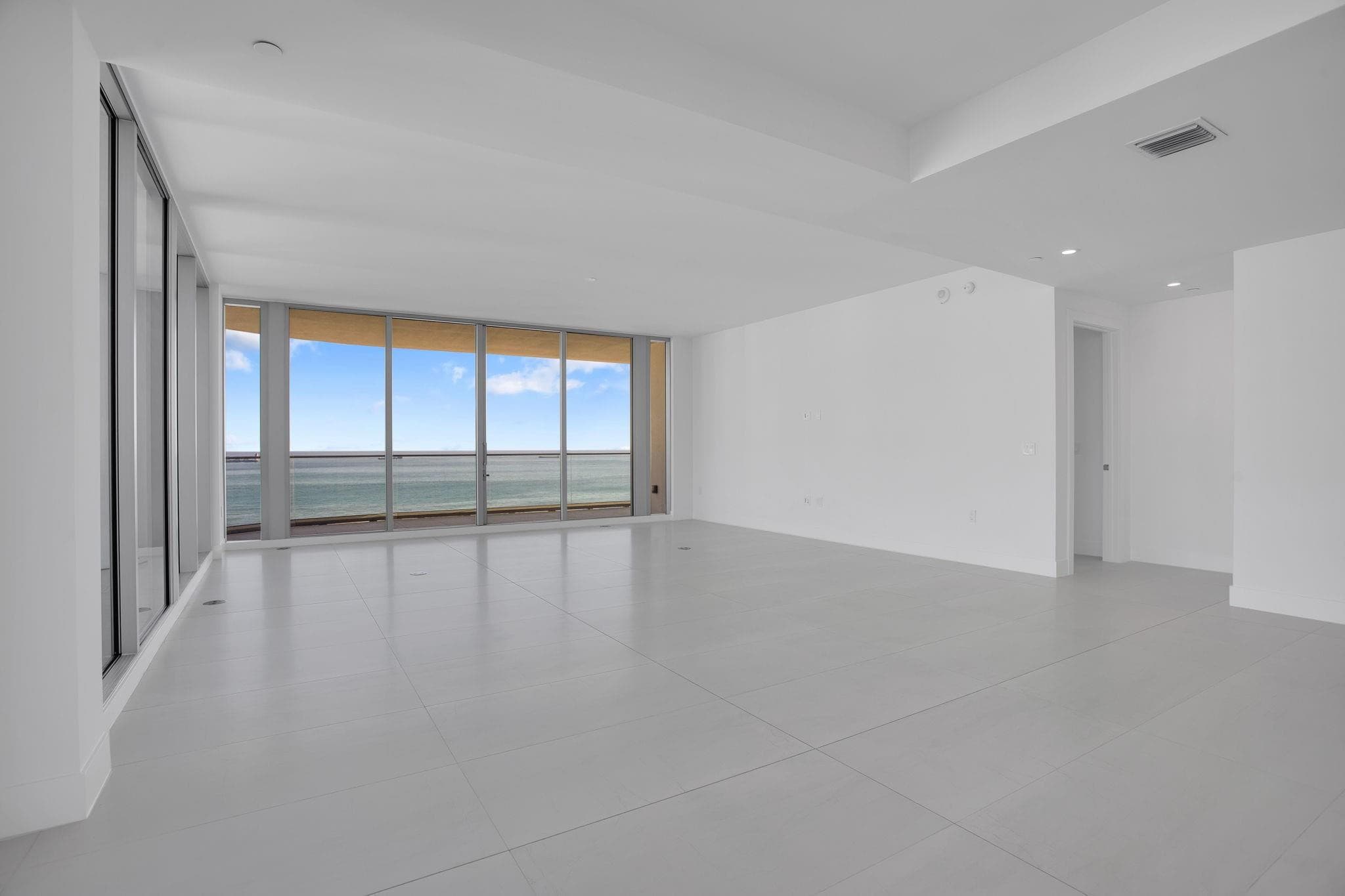 151 N Seabreeze Blv E-1204, Fort Lauderdale, FL 33304 — photo 12 of 75