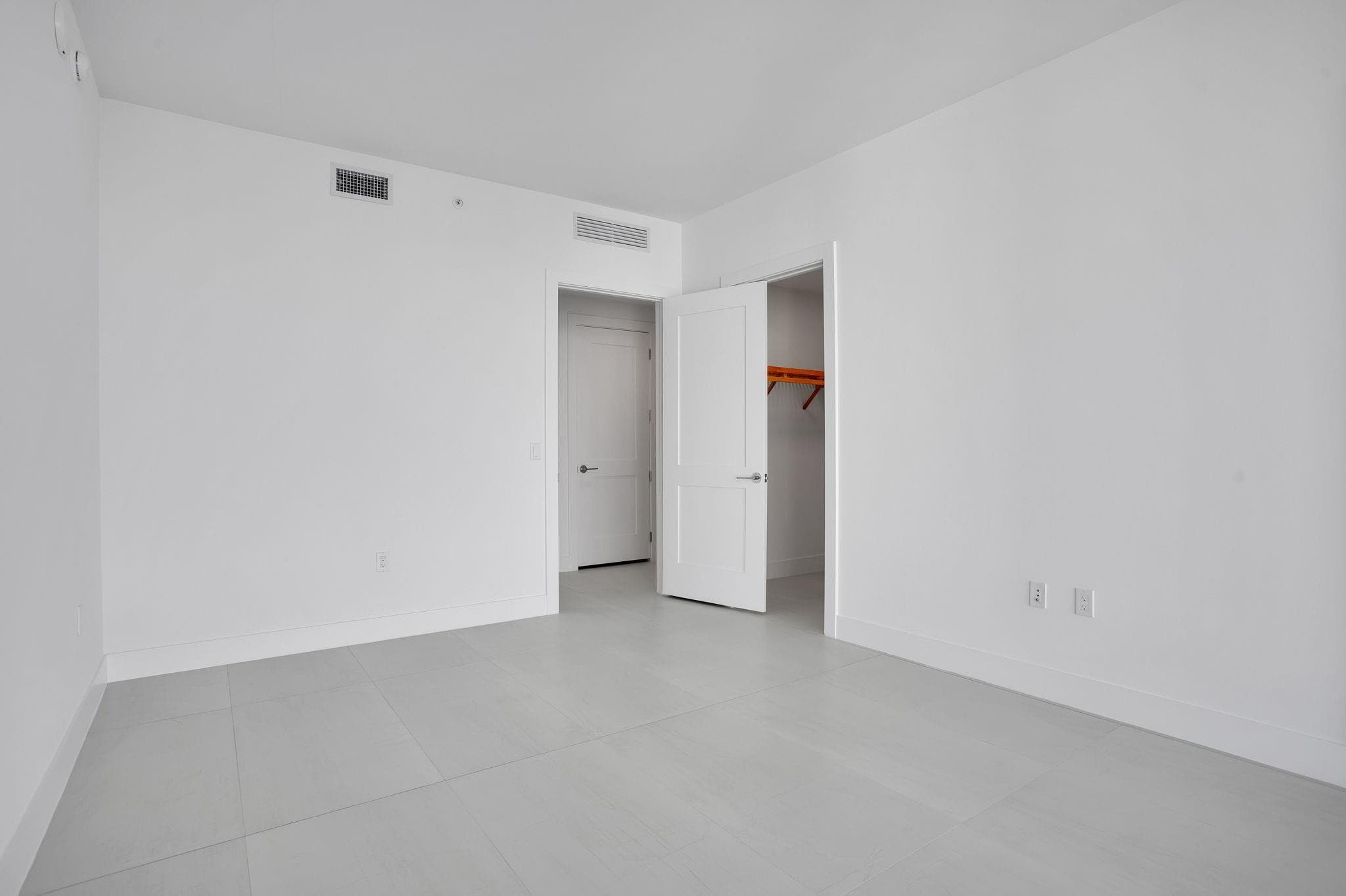 151 N Seabreeze Blv E-1204, Fort Lauderdale, FL 33304 — photo 36 of 75