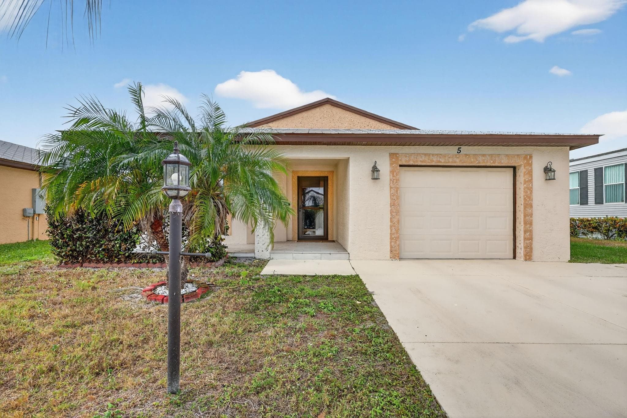 5 Flamenco Way, Port St. Lucie, FL 34952 — photo 1 of 39