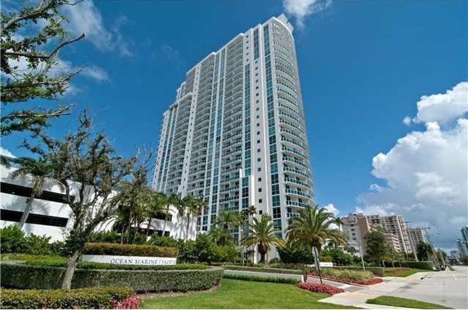 1945 S Ocean Drive 910, Hallandale Beach, FL 33009 — photo 3 of 31
