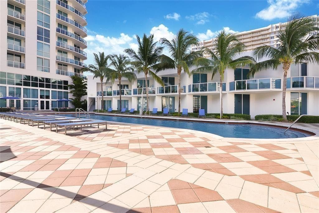 1945 S Ocean Drive 910, Hallandale Beach, FL 33009 — photo 6 of 31