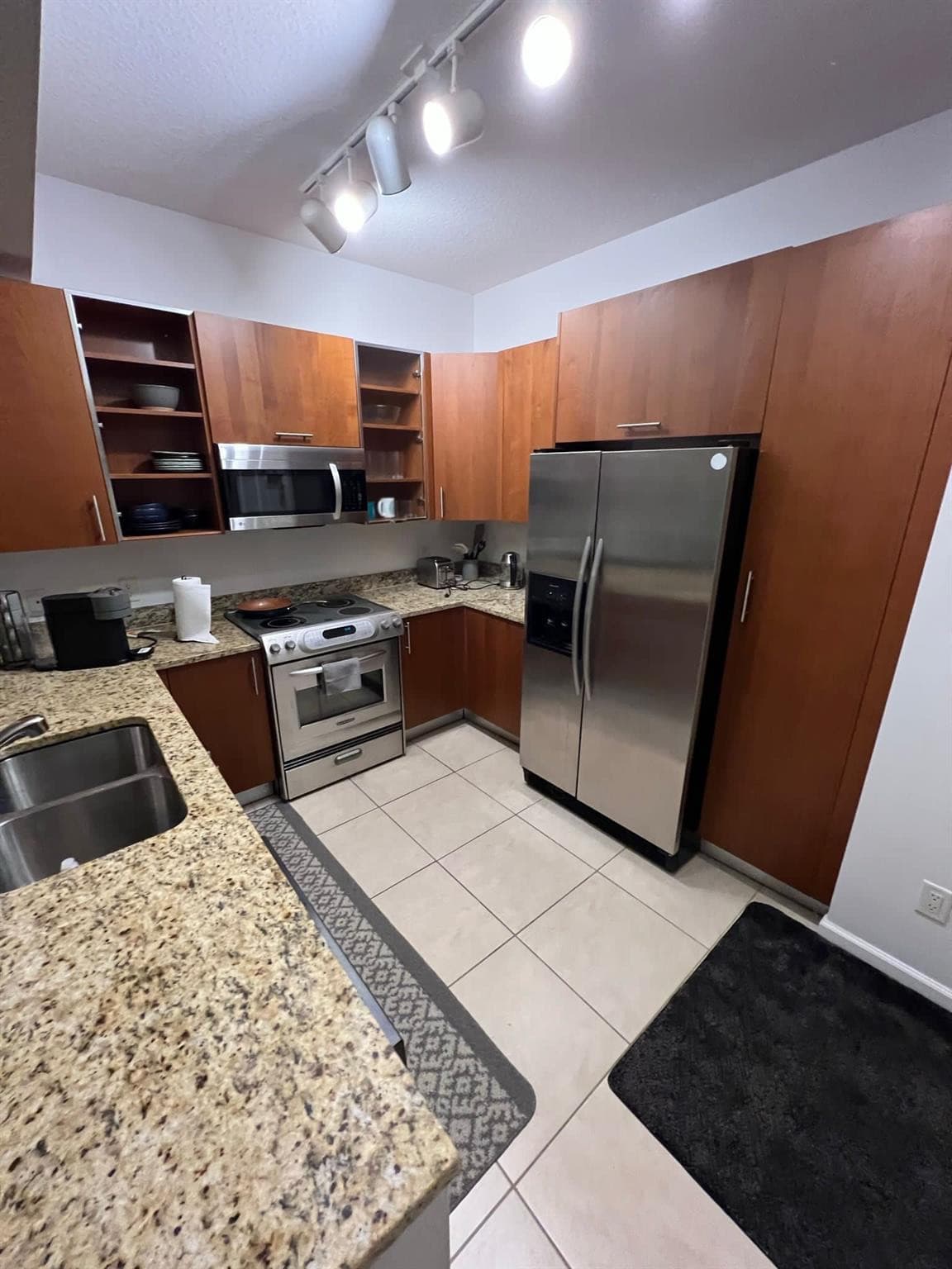 1945 S Ocean Drive 910, Hallandale Beach, FL 33009 — photo 20 of 31