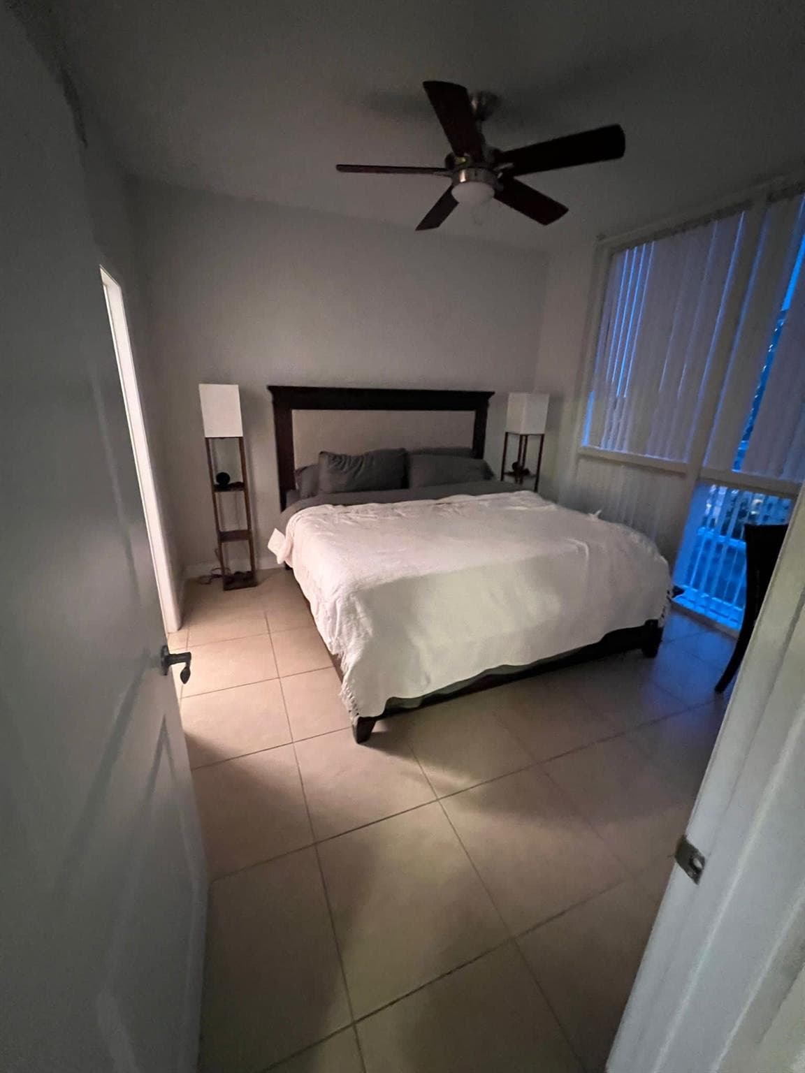 1945 S Ocean Drive 910, Hallandale Beach, FL 33009 — photo 22 of 31
