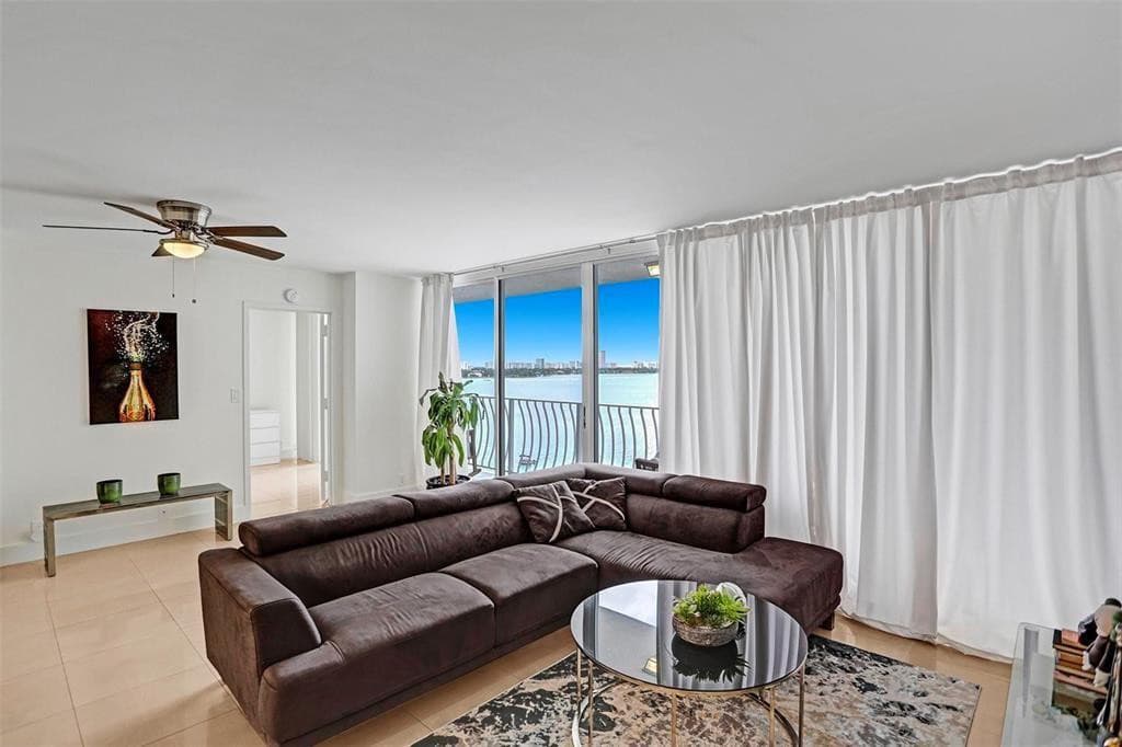 7601 E Treasure Drive 1524, North Bay Village, FL 33141 — photo 10 of 21