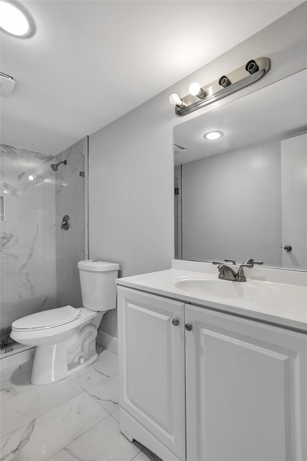 Condominium in Lauderhill — photo 13 of 29