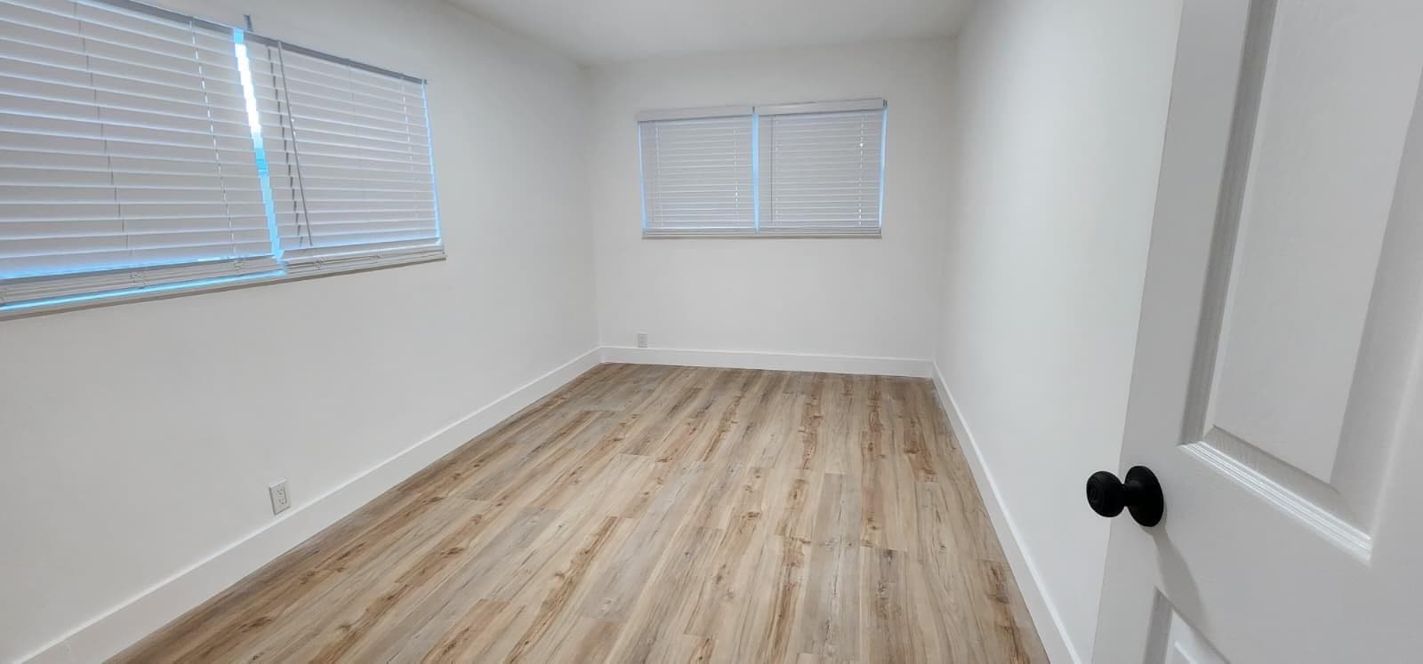 4841 NE 5th Terrace, Fort Lauderdale, FL 33334 — photo 8 of 11