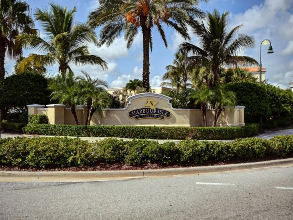 19 Harbour Isle Drive 106, Hutchinson Island, FL 34949 — photo 29 of 29