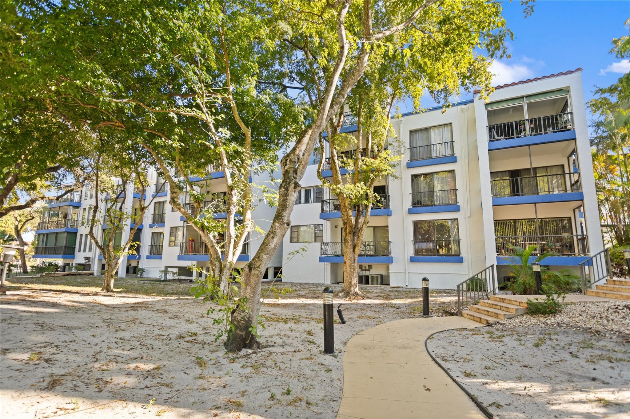6060 S Falls Circle Drive 218, Lauderhill, FL 33319 — photo 1 of 56