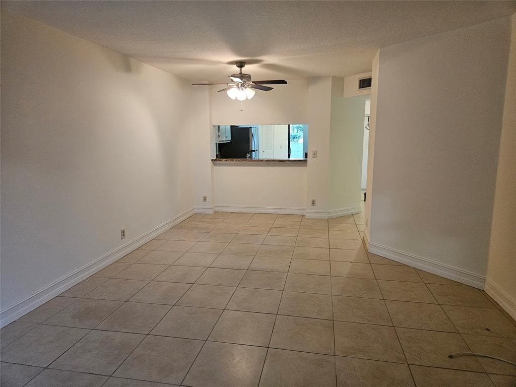 5583 Courtyard Drive 5583, Margate, FL 33063 — photo 12 of 20