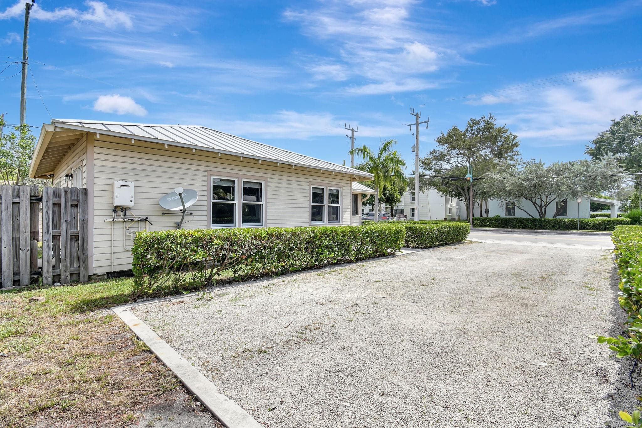 11 SW 11th Avenue, Fort Lauderdale, FL 33312 — photo 46 of 47