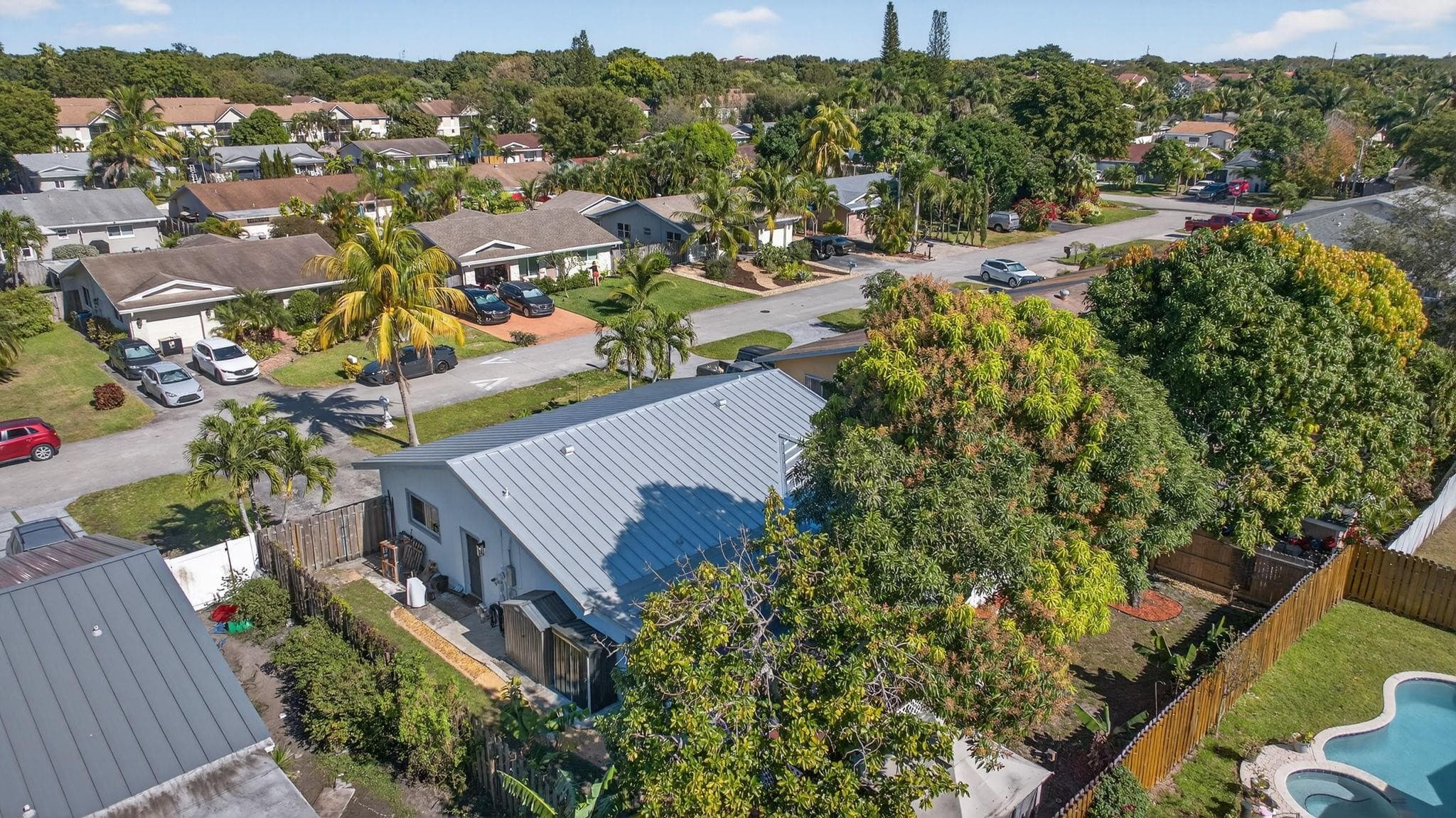 3330 NW 69th Street, Fort Lauderdale, FL 33309 — photo 5 of 45