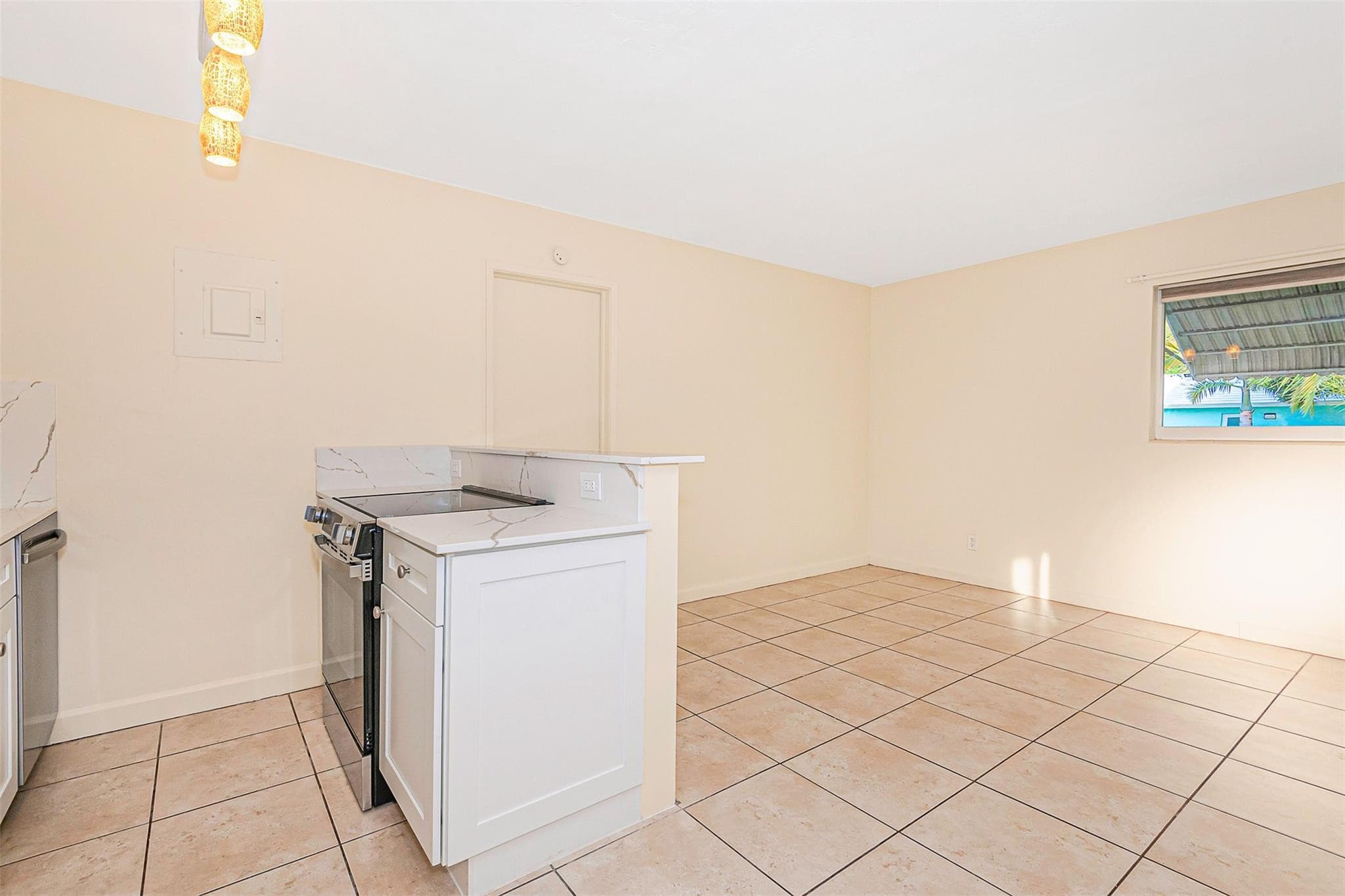 2581 NE 11th Court 2585, Pompano Beach, FL 33062 — photo 9 of 30