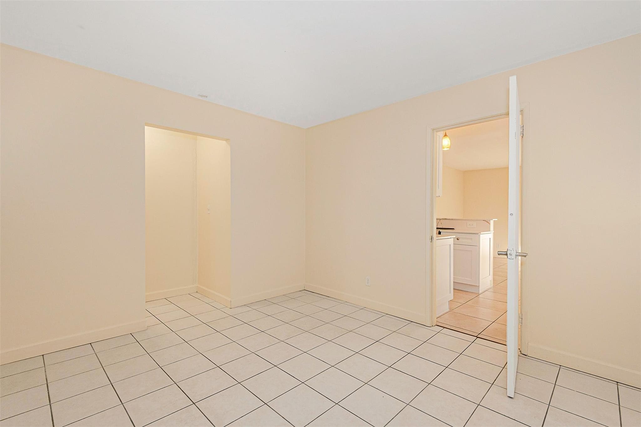 2581 NE 11th Court 2585, Pompano Beach, FL 33062 — photo 16 of 30