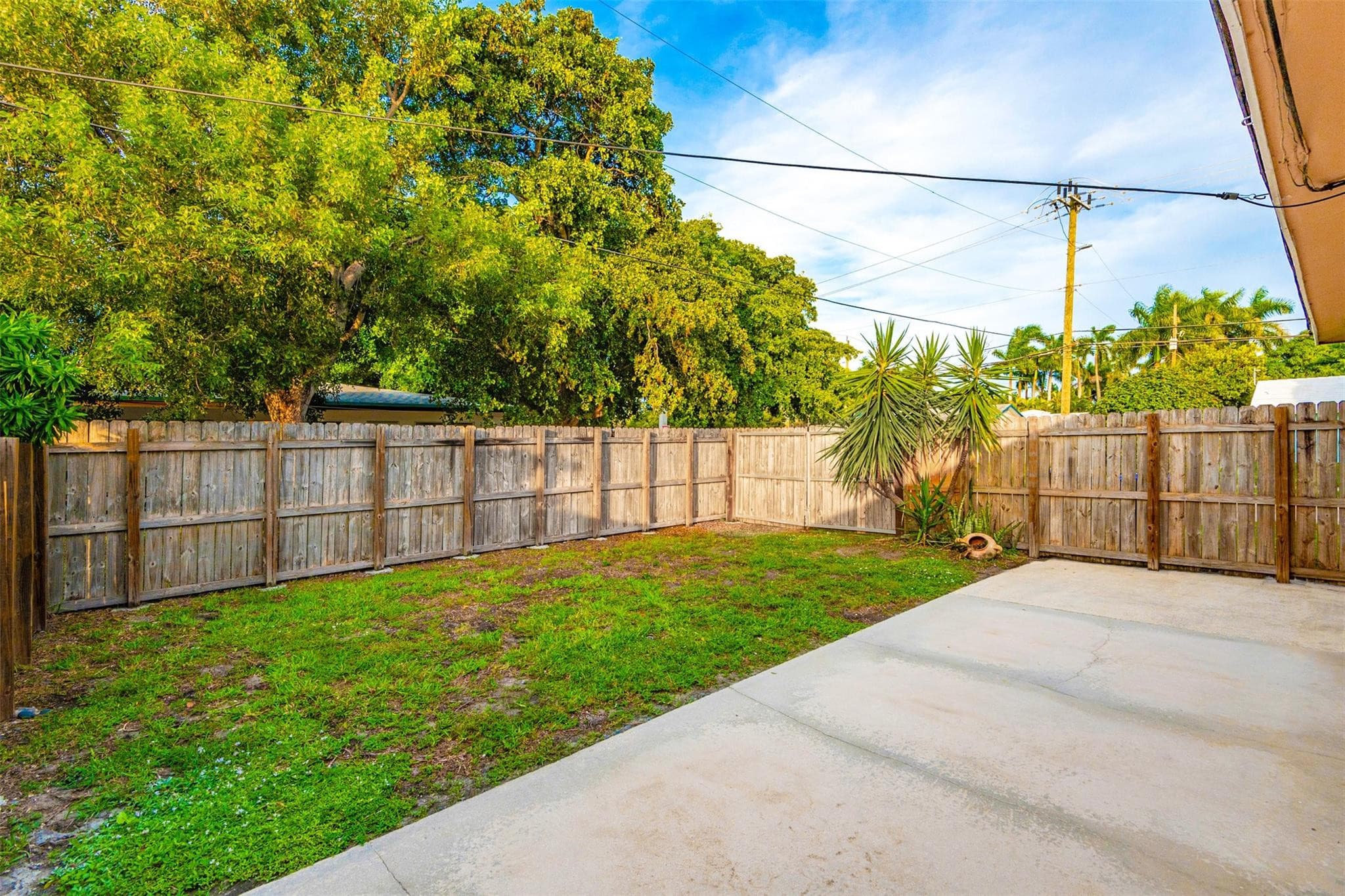 2581 NE 11th Court 2585, Pompano Beach, FL 33062 — photo 25 of 30