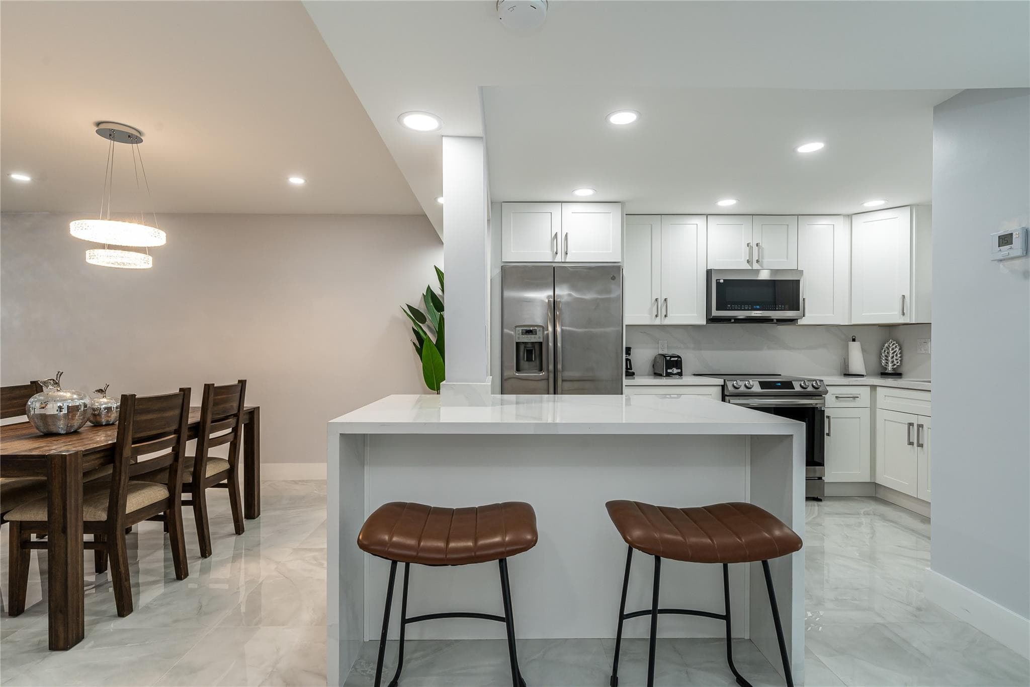 9523 S Hollybrook Lake Drive 102, Pembroke Pines, FL 33025 — photo 10 of 64