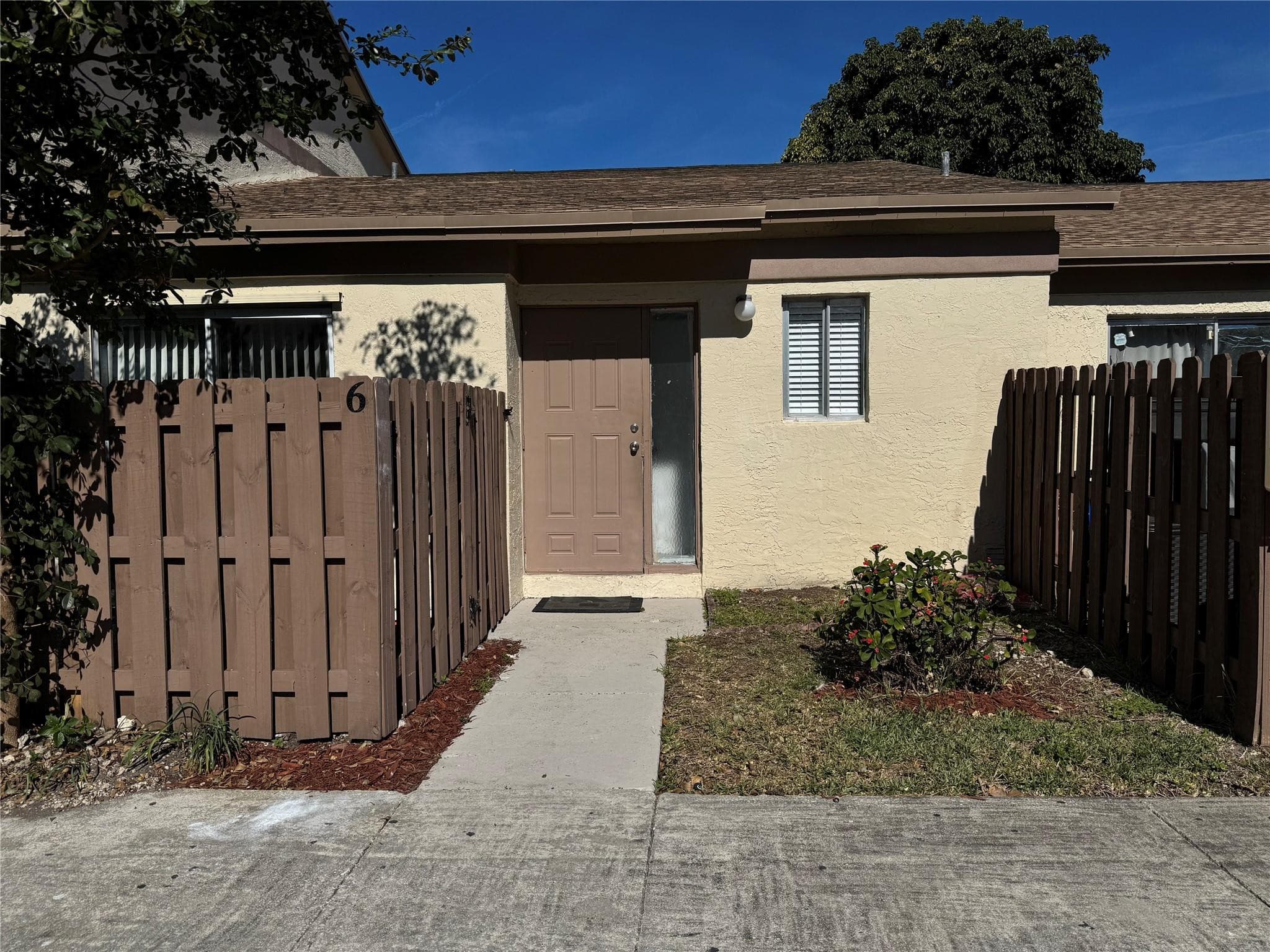 10725 NW 30th Place 6, Sunrise, FL 33322 — photo 2 of 24