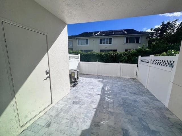 9874 NW 57th Manor 9874, Coral Springs, FL 33076 — photo 1 of 18
