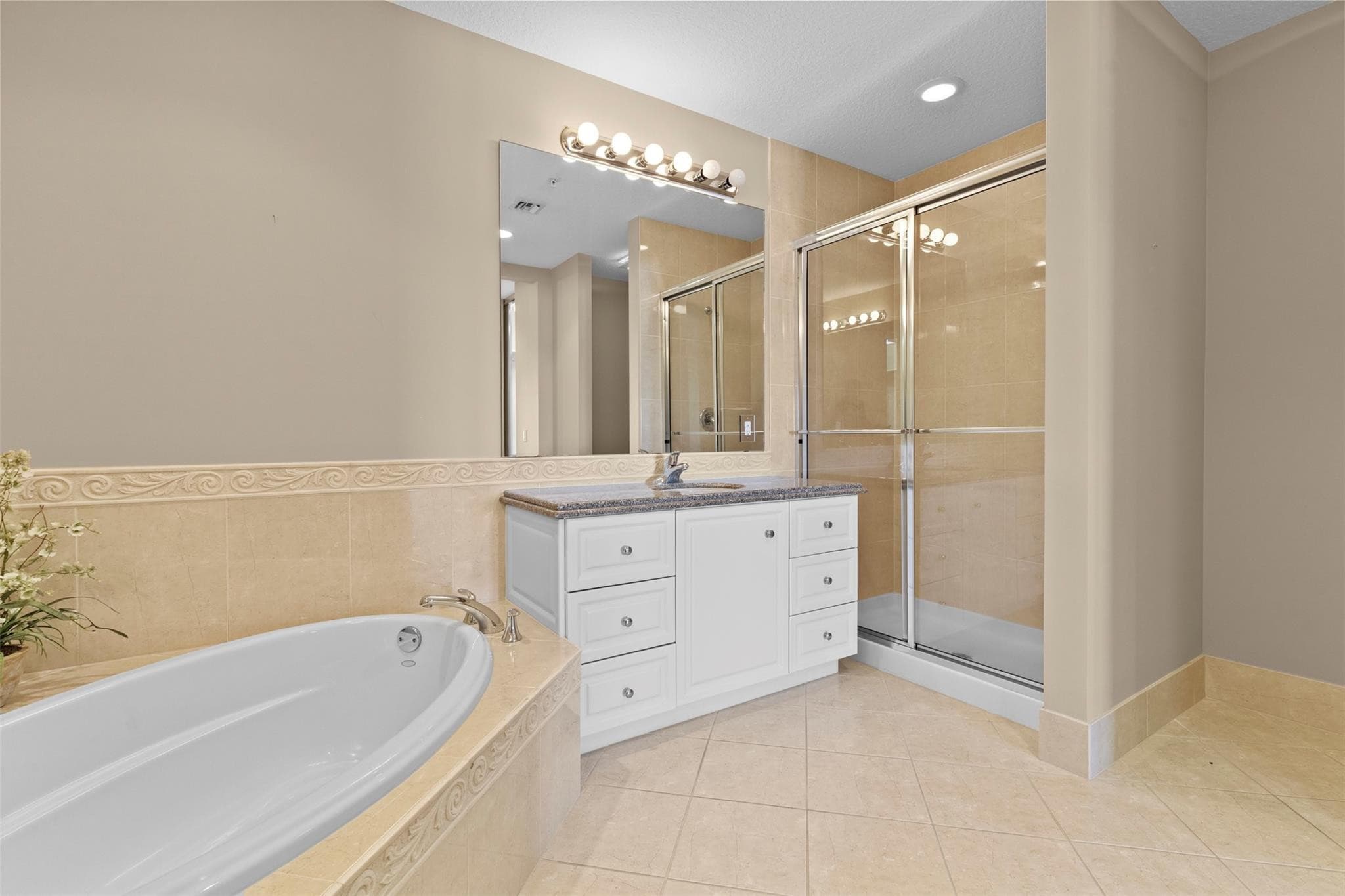 20 Harbour Isle Drive Ph02, Hutchinson Island, FL 34949 — photo 12 of 36