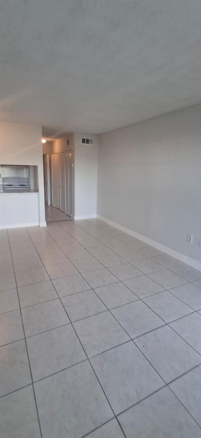 251 NW 177th Street 105, Miami, FL 33169 — photo 4 of 11