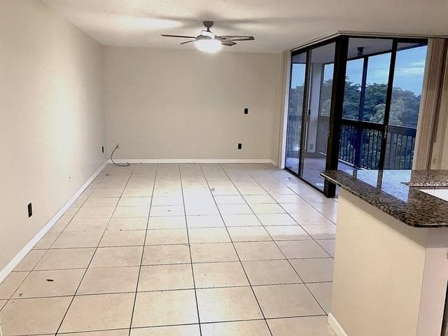 950 Lavers Circle F-511, Delray Beach, FL 33444 — photo 5 of 29