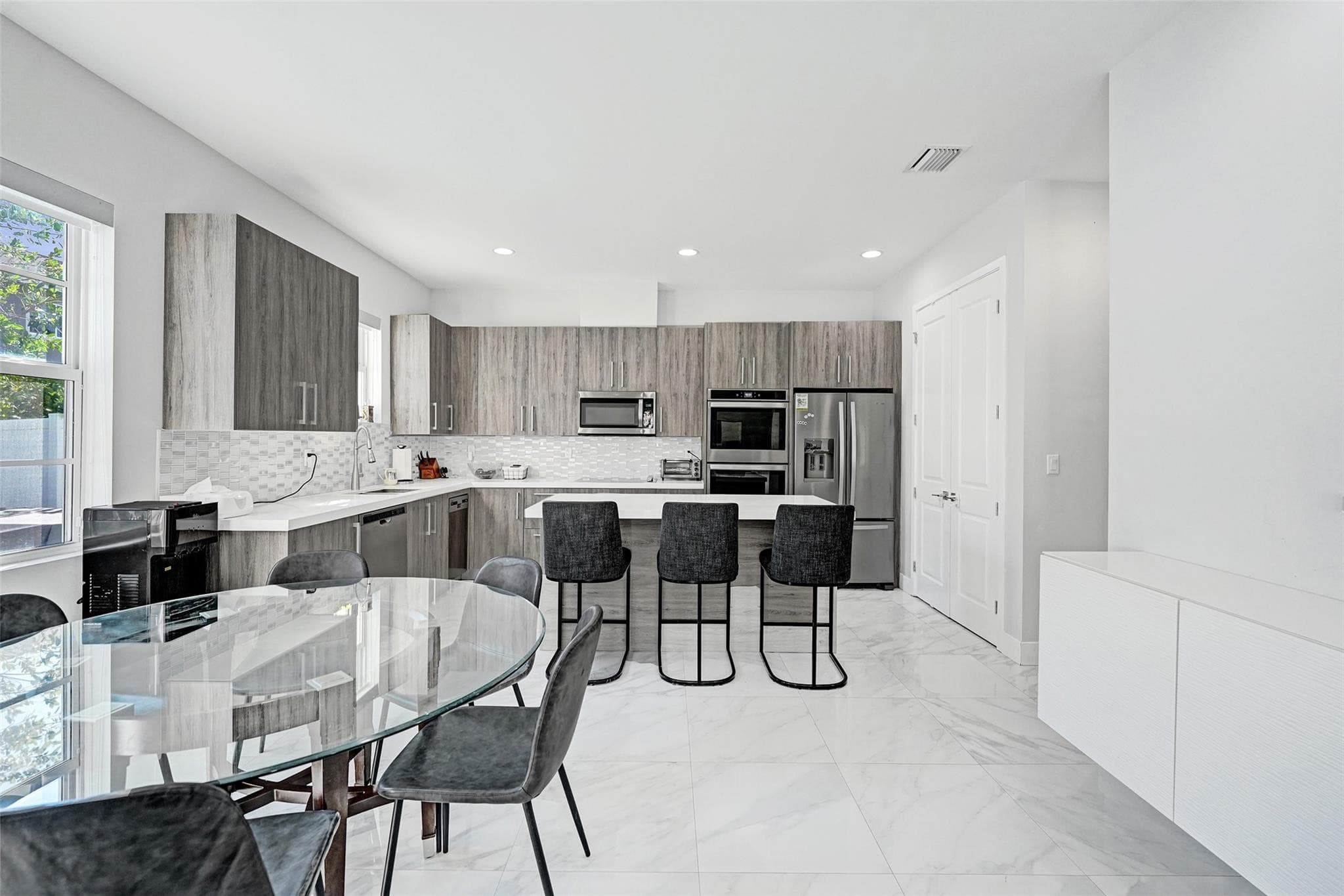 3534 Forest View Circle, Dania Beach, FL 33312 — photo 34 of 85