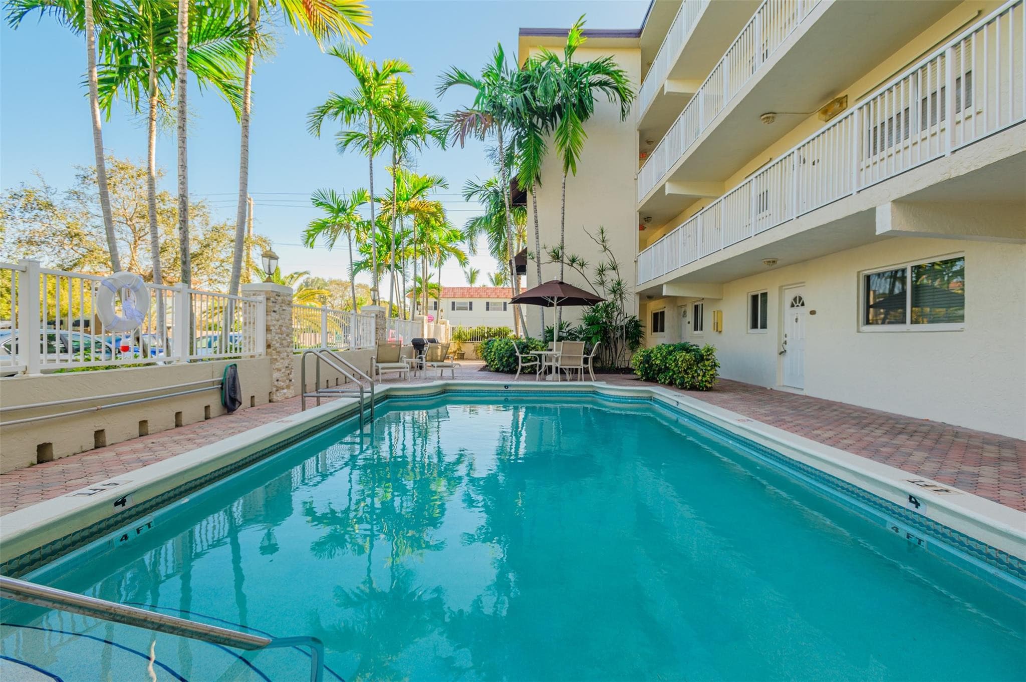 1220 NE 3rd Street 205, Fort Lauderdale, FL 33301 — photo 13 of 33