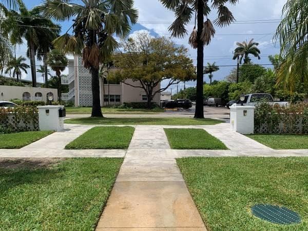120 NE 10th Avenue 1, Hallandale Beach, FL 33009 — photo 14 of 16