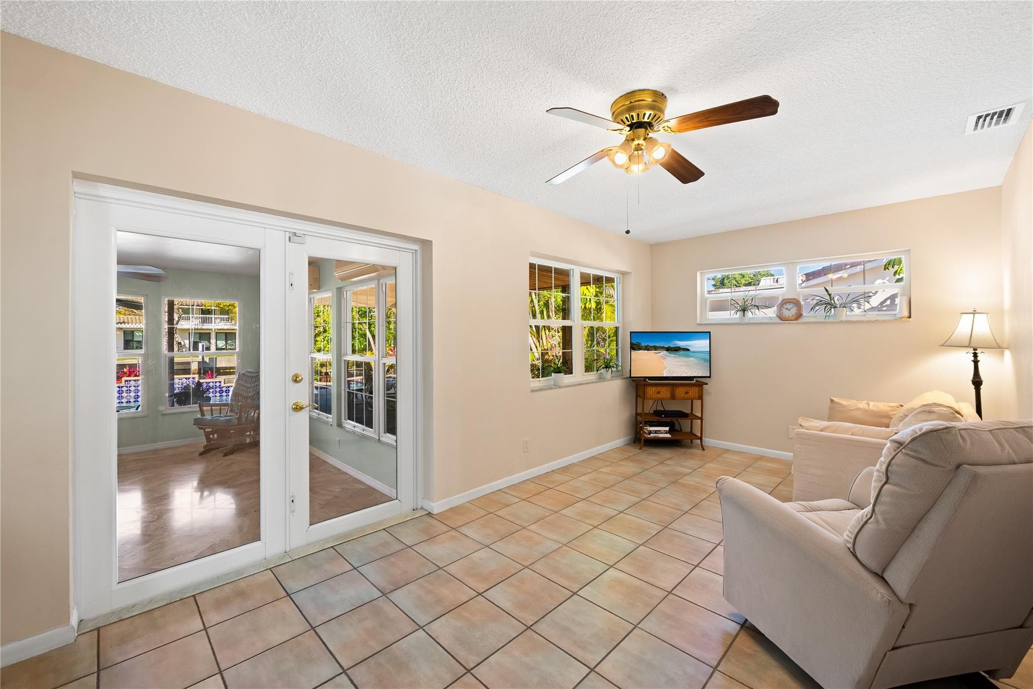 1735 NE 23rd Avenue, Fort Lauderdale, FL 33305 — photo 32 of 50