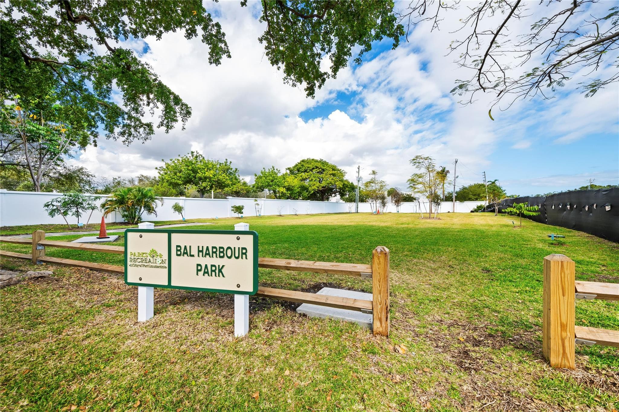 1735 NE 23rd Avenue, Fort Lauderdale, FL 33305 — photo 49 of 50