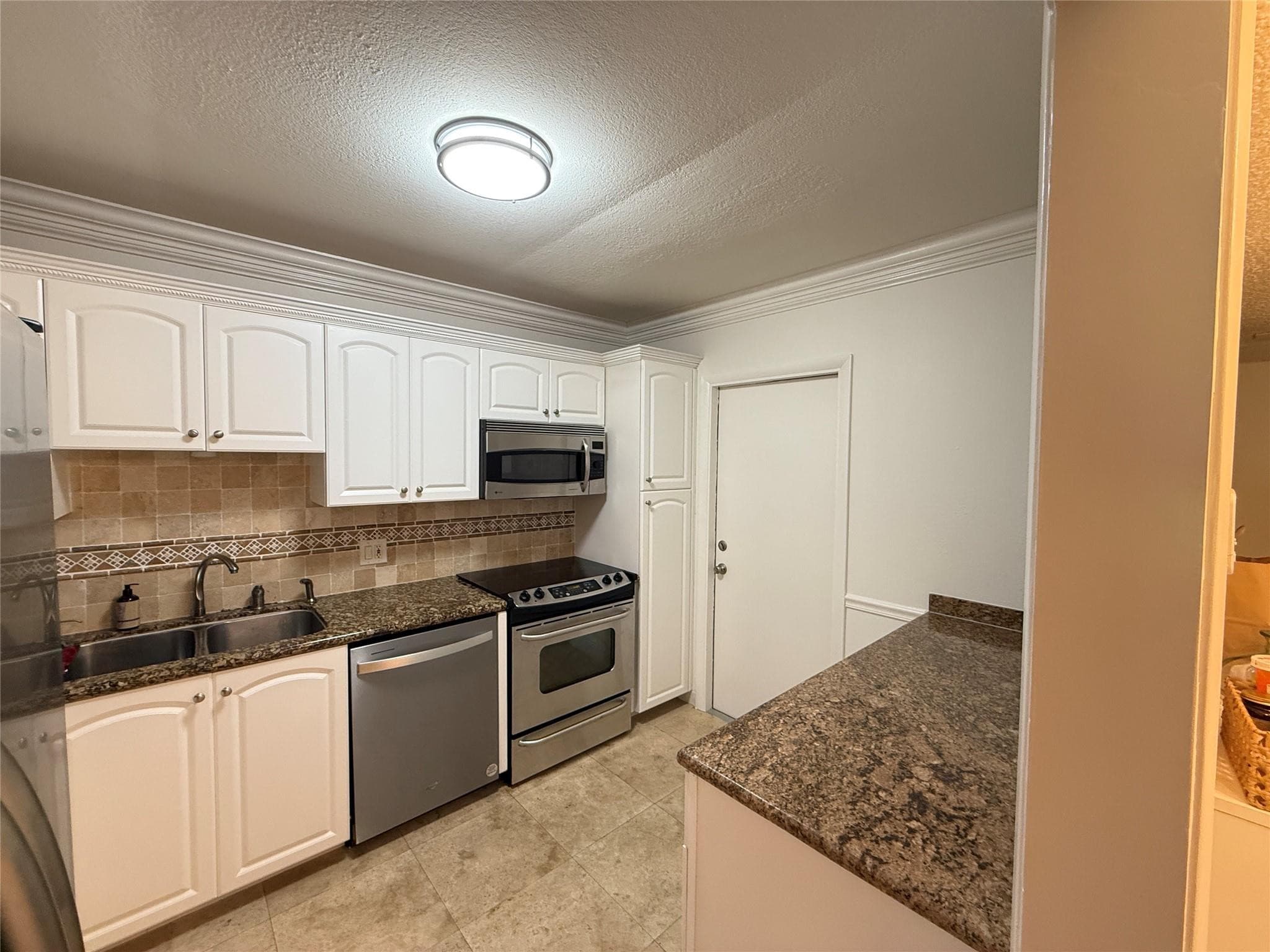 3000 N Palm Aire Drive 107, Pompano Beach, FL 33069 — photo 13 of 29