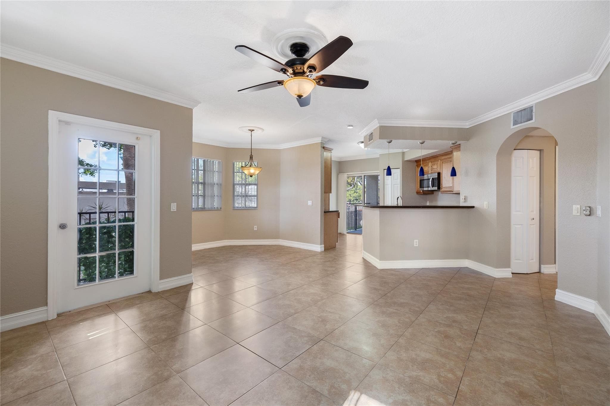 410 Belmont Lane 410, North Lauderdale, FL 33068 — photo 19 of 37