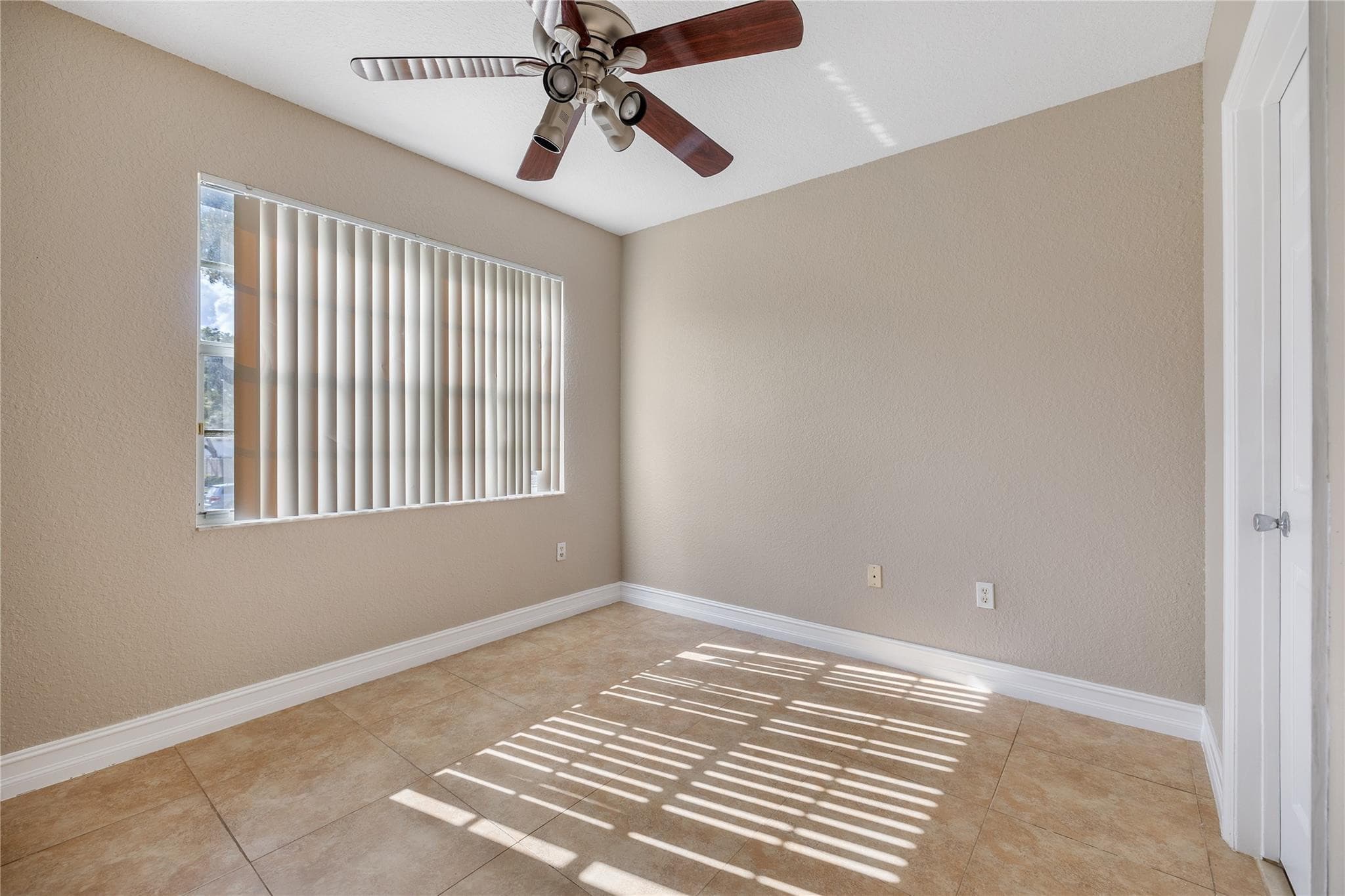 410 Belmont Lane 410, North Lauderdale, FL 33068 — photo 36 of 37