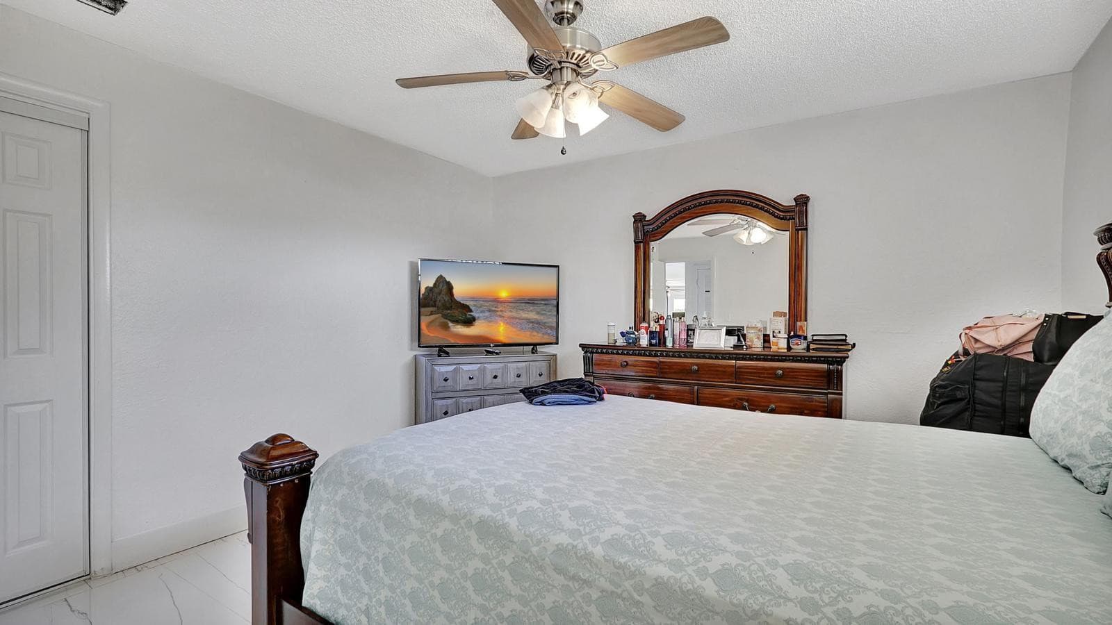 Condominium in North Lauderdale — photo 12 of 21