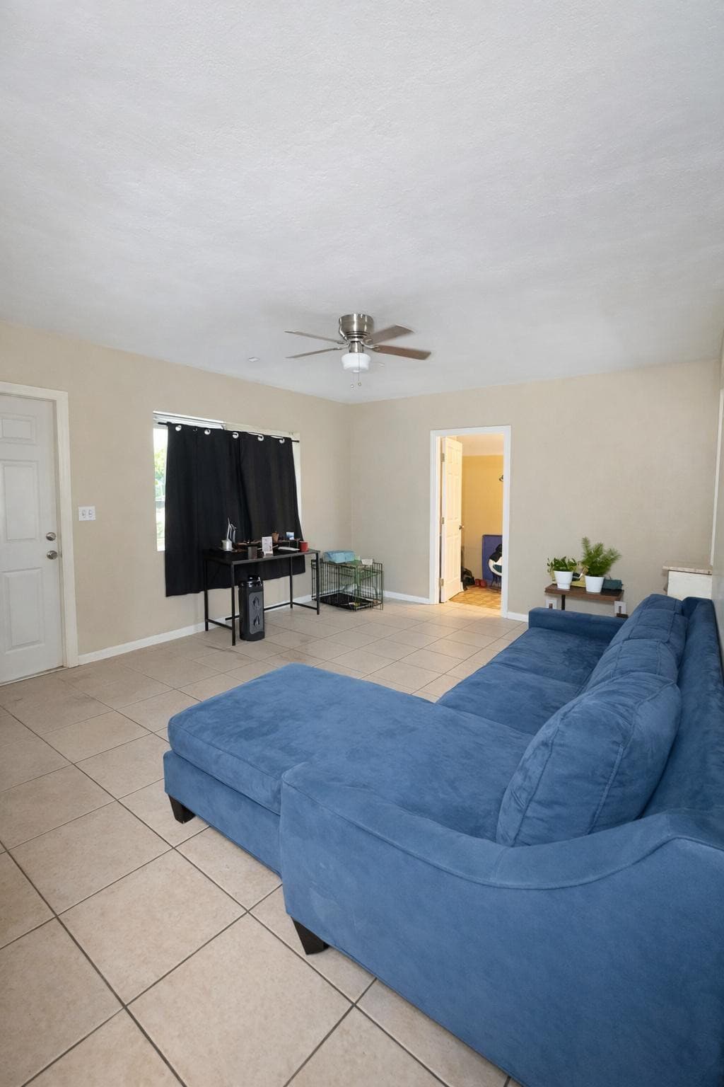 1225 NW 10th Place, Fort Lauderdale, FL 33311 — photo 5 of 12