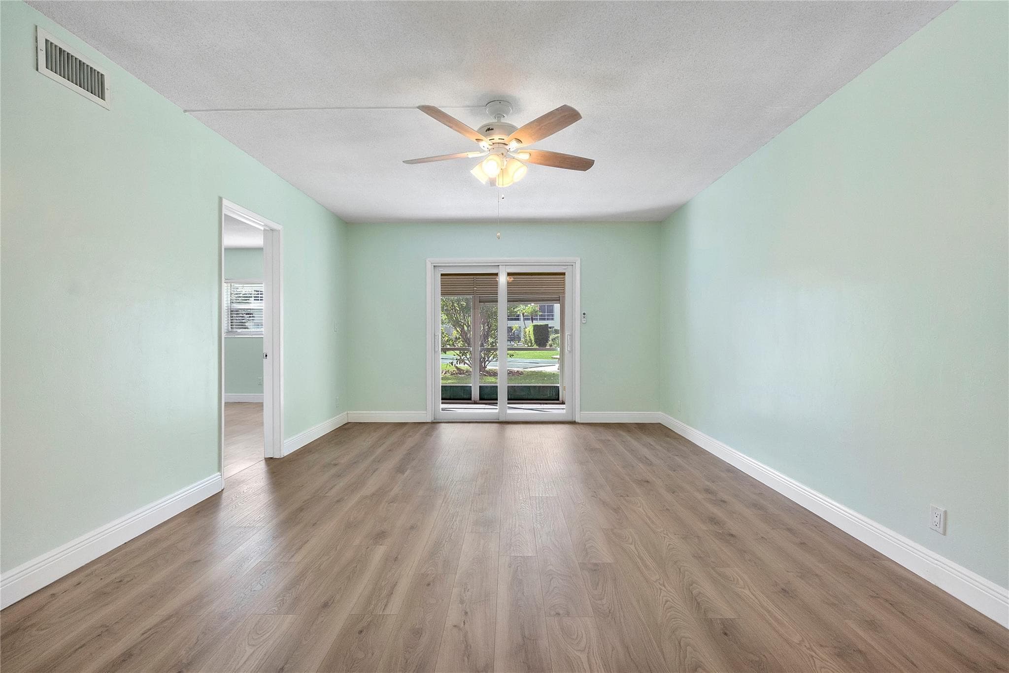 1951 NE 39th Street 156, Lighthouse Point, FL 33064 — photo 9 of 43