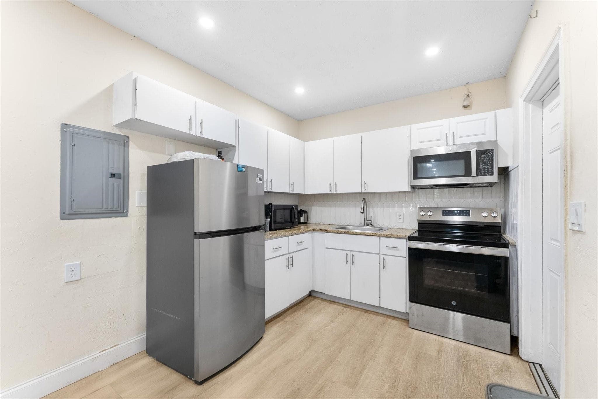 1928 Adams Street, Hollywood, FL 33020 — photo 14 of 30