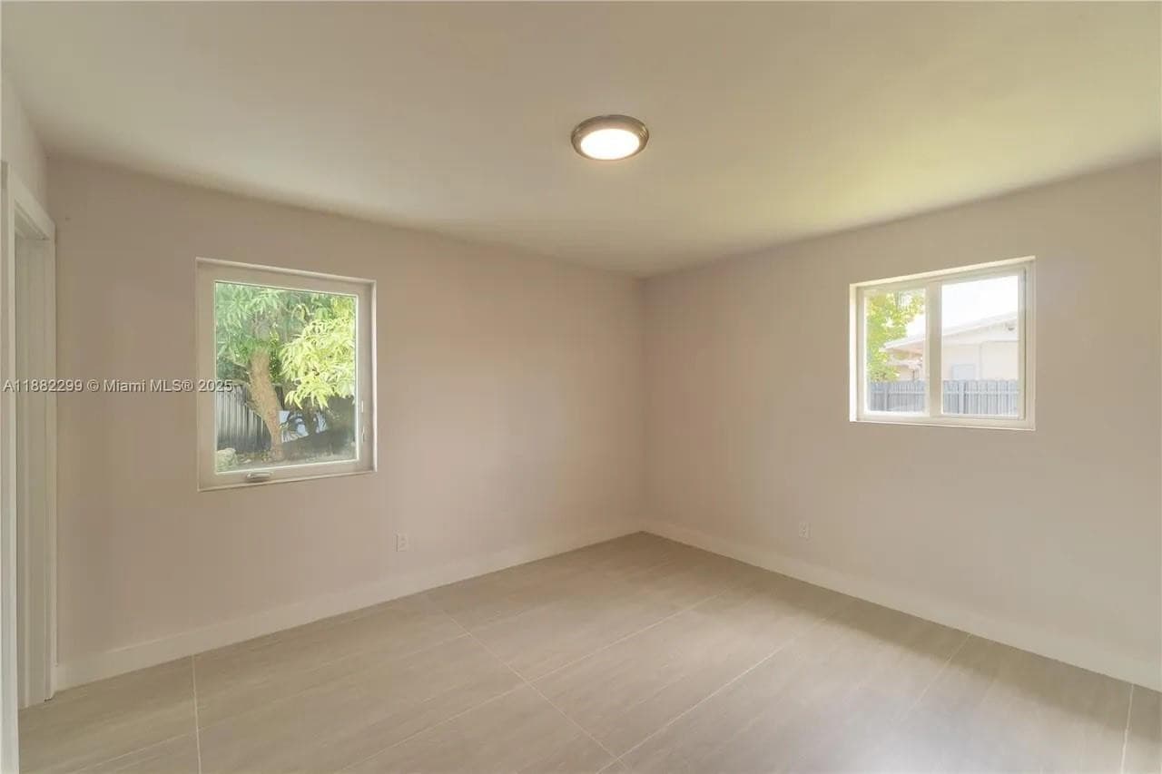 11872 SW 196th Terrace, Miami, FL 33177 — photo 6 of 15