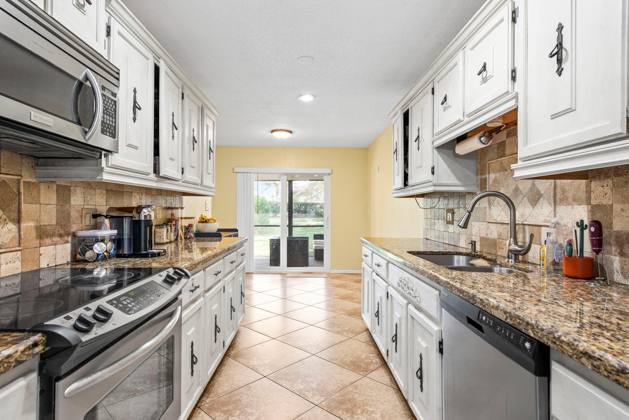 1621 Riverwood Lane, Coral Springs, FL 33071 — photo 9 of 20