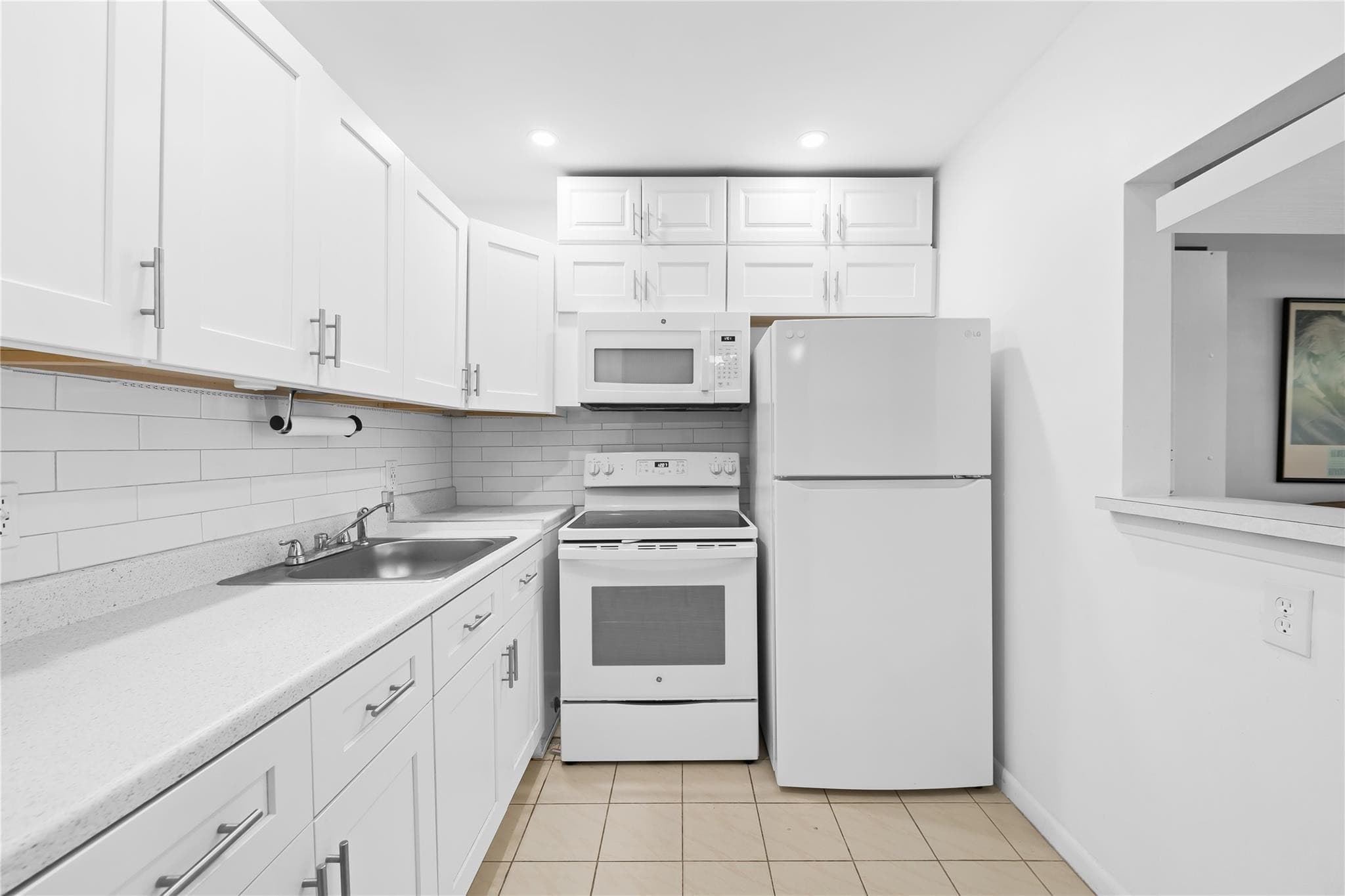 39 Prescott B 39, Deerfield Beach, FL 33442 — photo 2 of 19