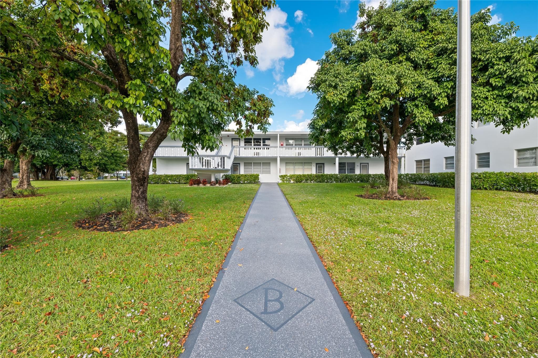 39 Prescott B 39, Deerfield Beach, FL 33442 — photo 17 of 19