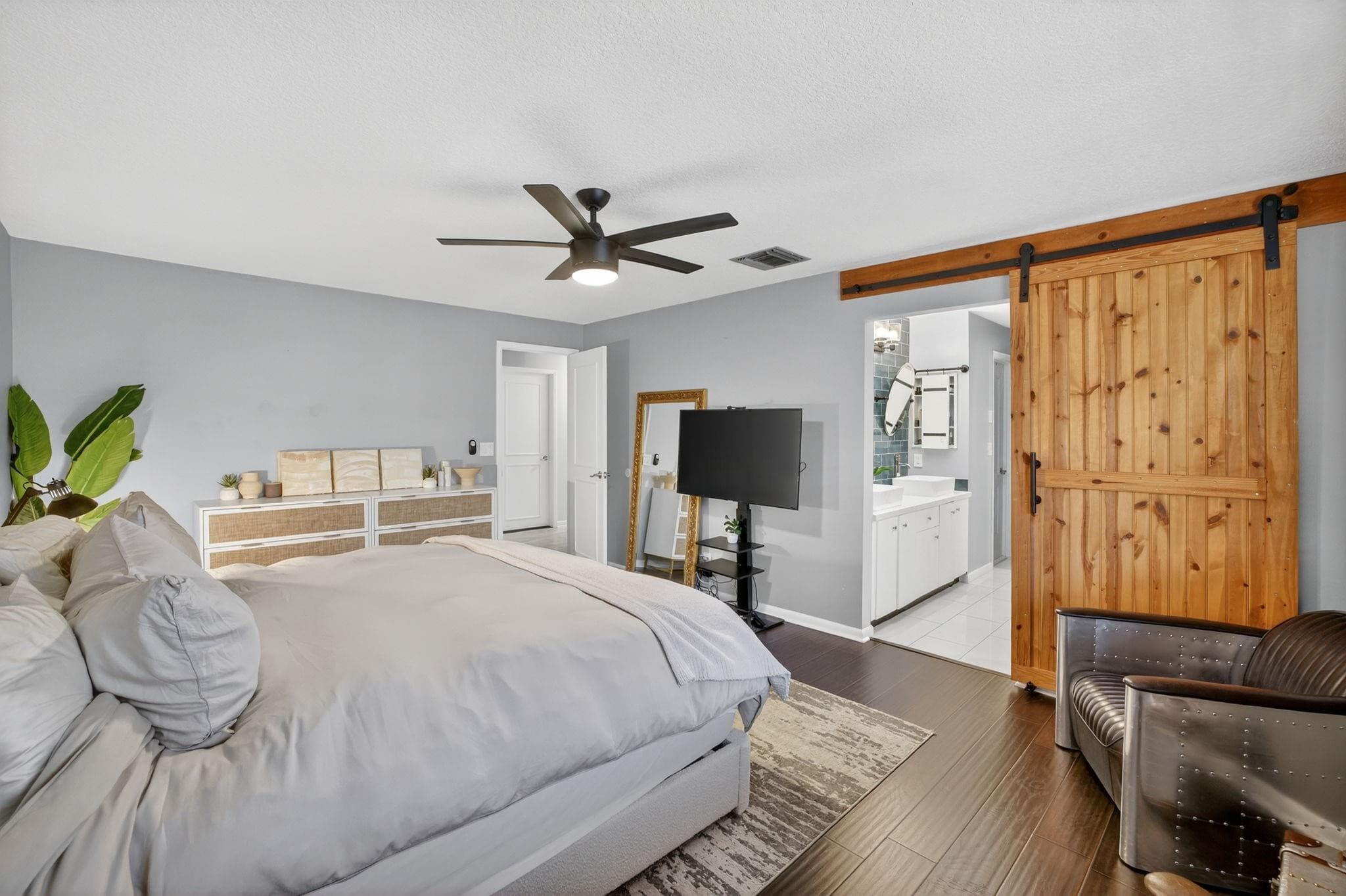1401 NE 9th Street 13, Fort Lauderdale, FL 33304 — photo 11 of 65