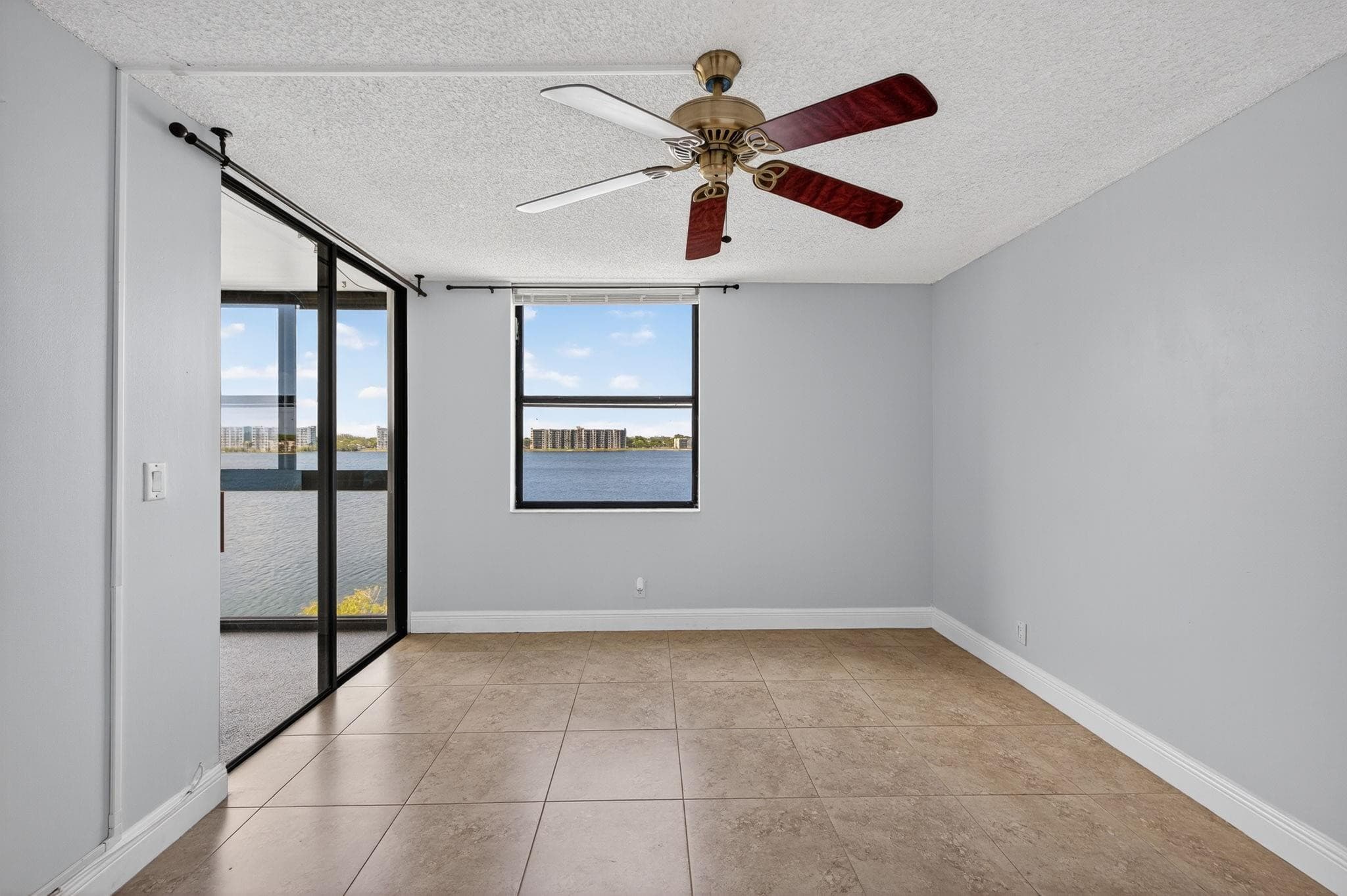 115 Lake Emerald Drive 403, Oakland Park, FL 33309 — photo 24 of 38