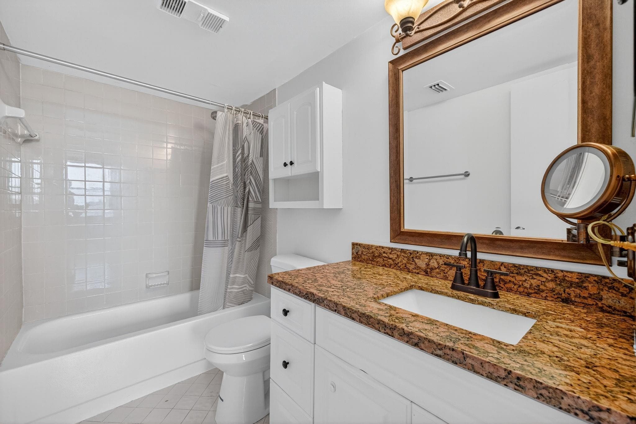115 Lake Emerald Drive 403, Oakland Park, FL 33309 — photo 26 of 38