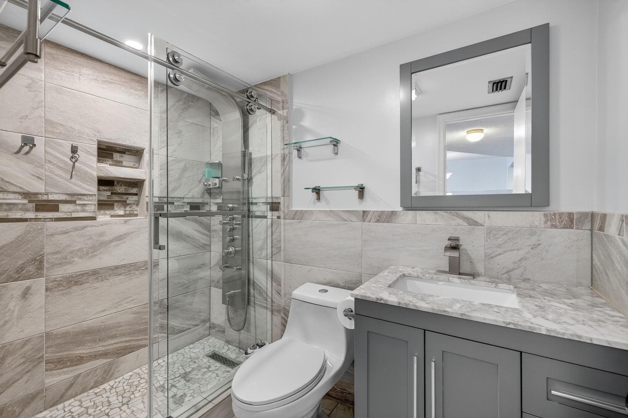 115 Lake Emerald Drive 403, Oakland Park, FL 33309 — photo 31 of 38