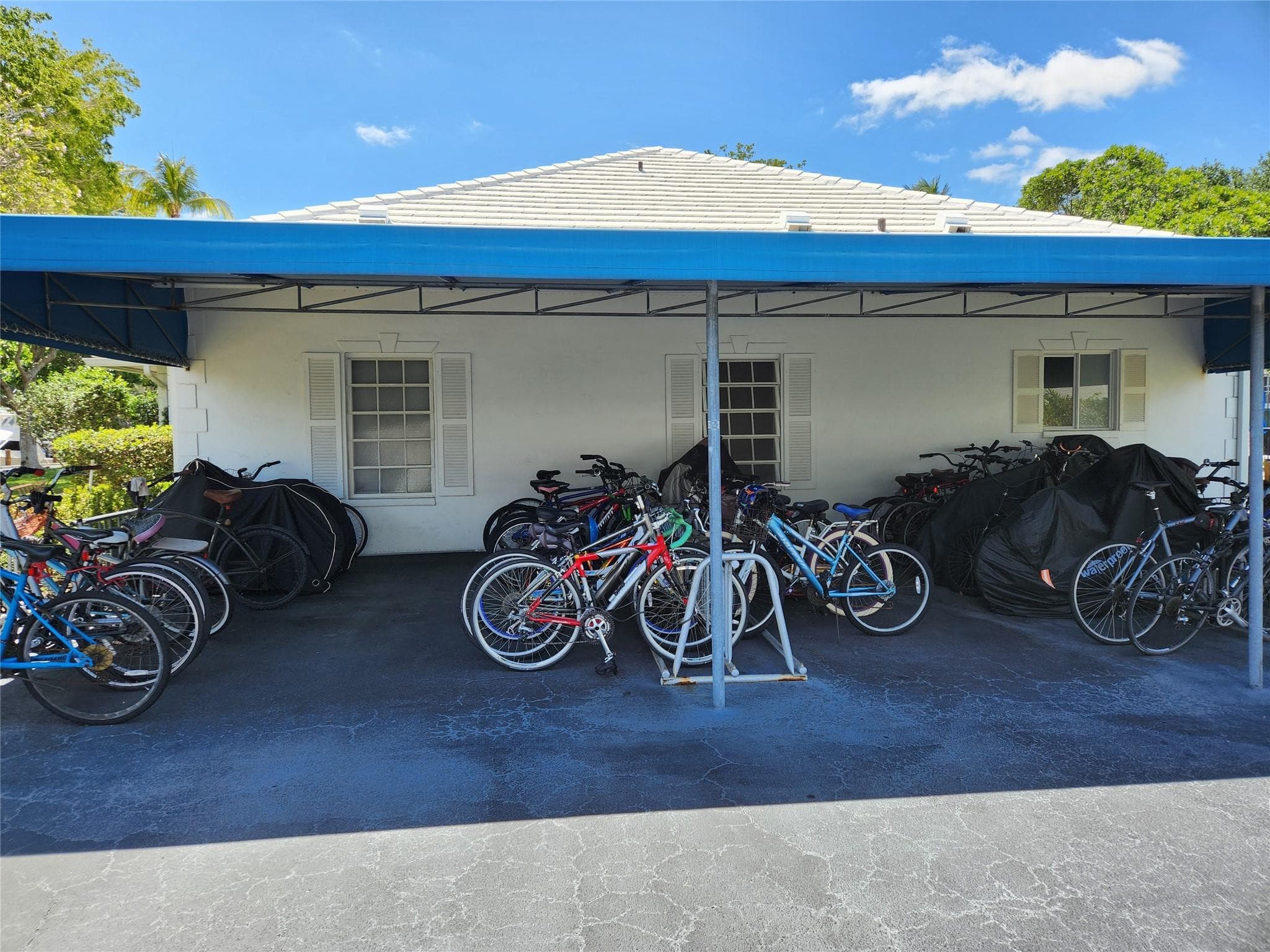 6437 Bay Club Drive 4, Fort Lauderdale, FL 33308 — photo 17 of 33