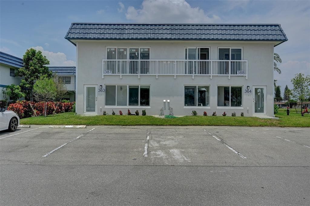 363 Tuscany G 363, Delray Beach, FL 33446 — photo 21 of 32