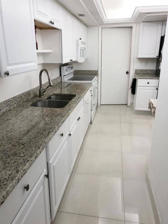 Townhouse in Hollywood — photo 10 of 26