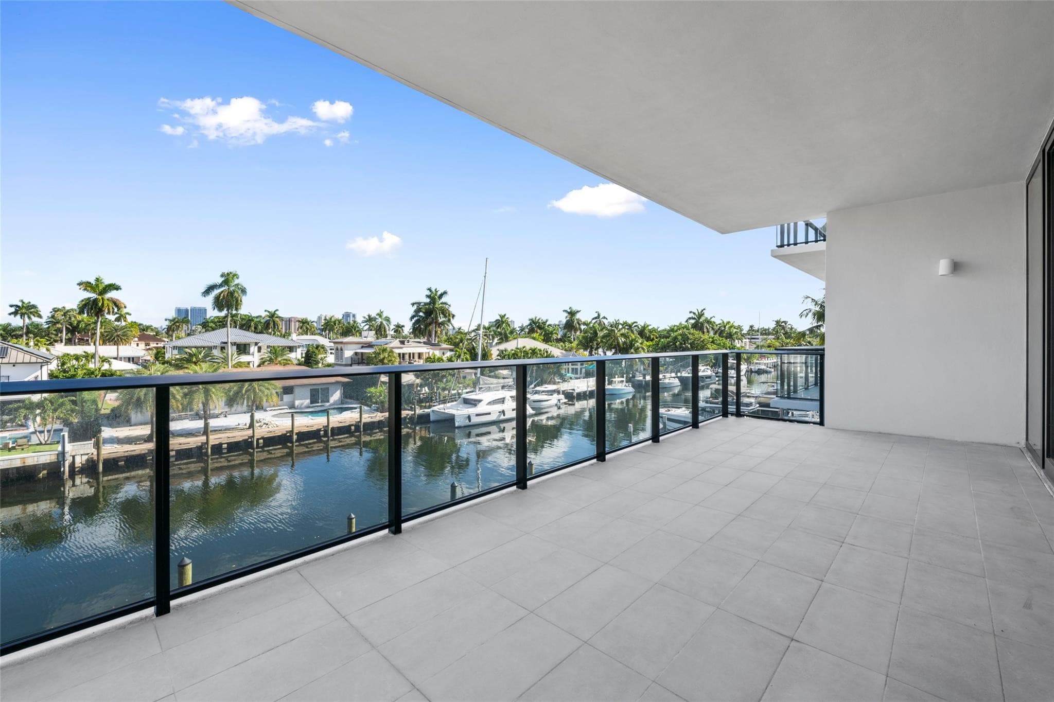 160 Isle Of Venice Drive 302, Fort Lauderdale, FL 33301 — photo 5 of 41