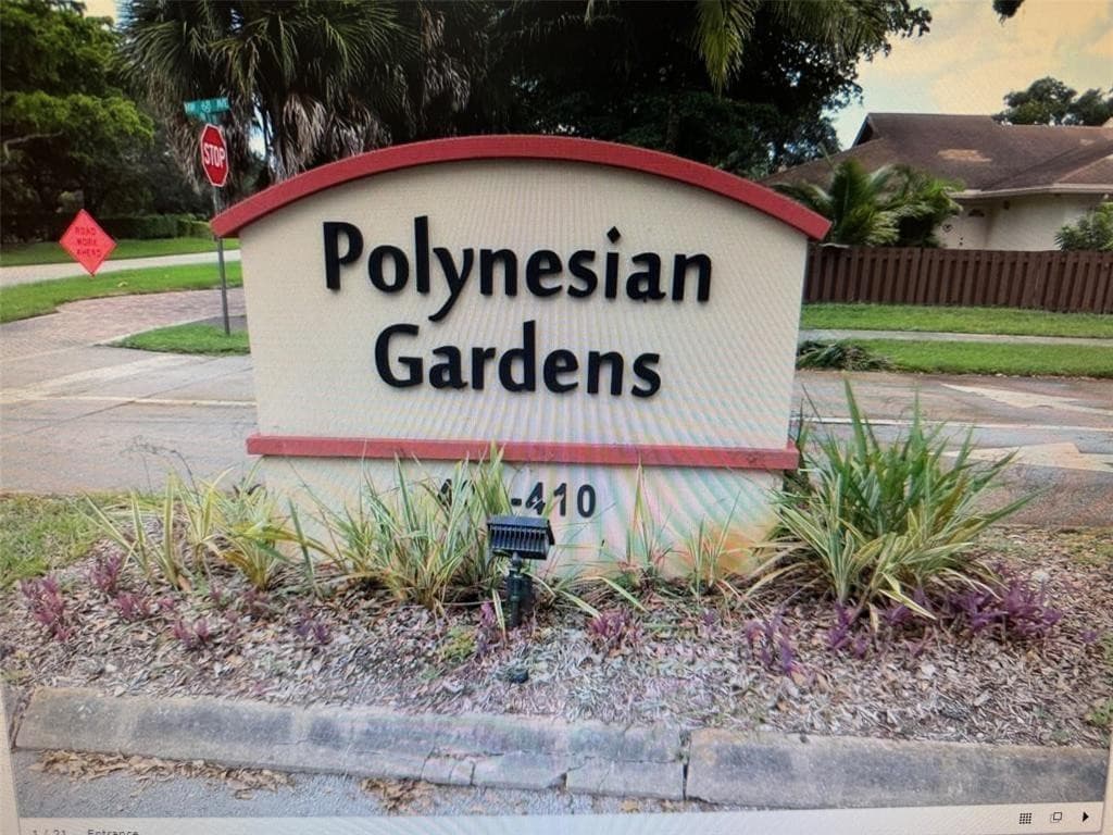 403 NW 68th Avenue 519, Plantation, FL 33317 — photo 1 of 37