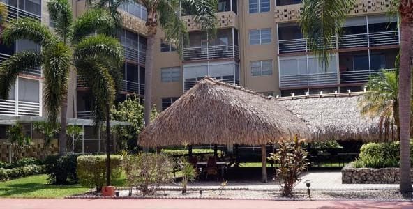 403 NW 68th Avenue 519, Plantation, FL 33317 — photo 30 of 37